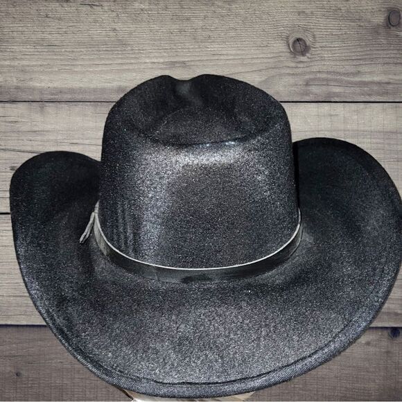 Pigalle black felt gone country cowgirl hat! New!! Unisex